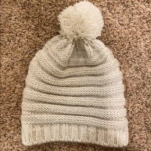 Knit Pom Pom beanie